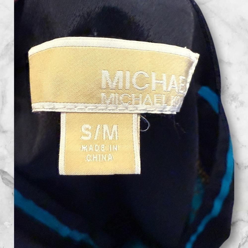 Women’s Michael Kors chain link vest size S/M - Picture 3 of 4
